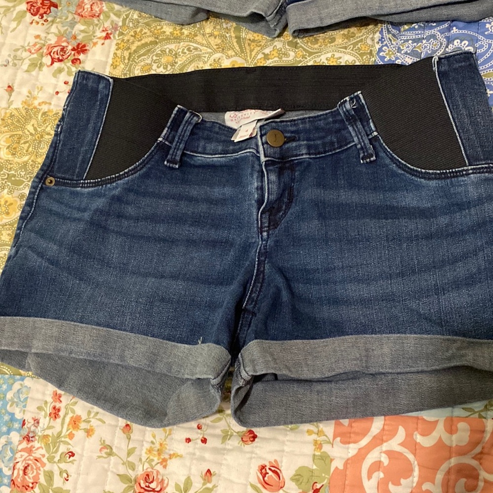 Isabel Maternity MIDI Shorts Size 4